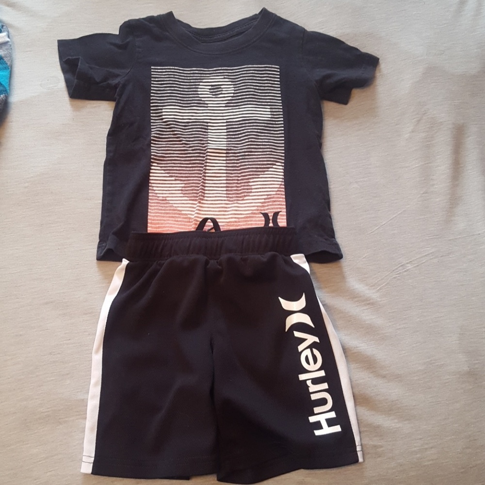 Boy's Hurley set.